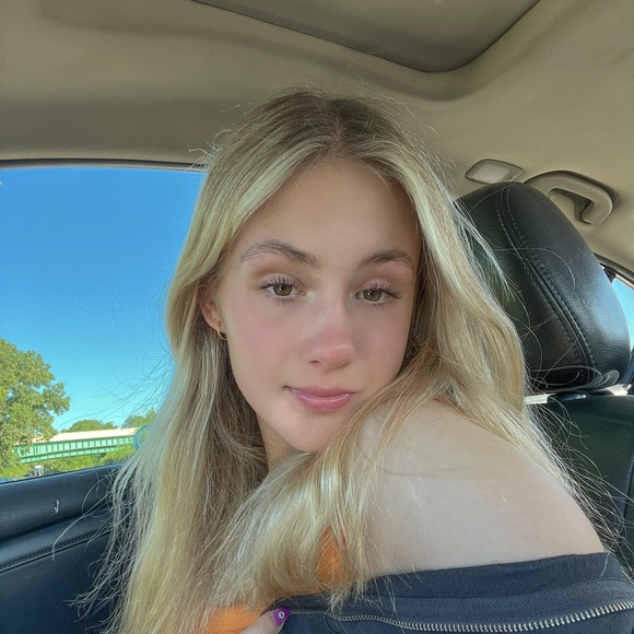 josie_vargo